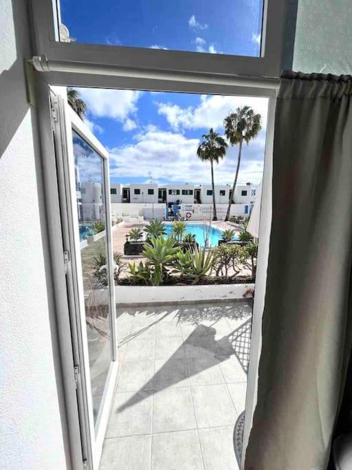17 Puerto Del Carmen Bluesharkアパートメント エクステリア 写真