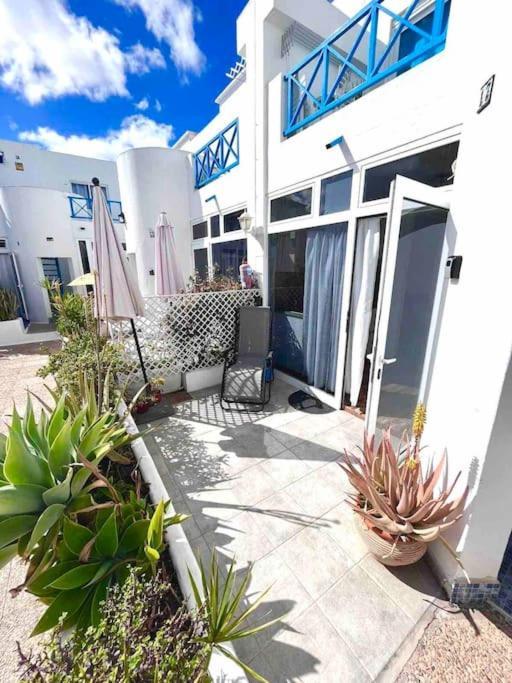 17 Puerto Del Carmen Bluesharkアパートメント エクステリア 写真