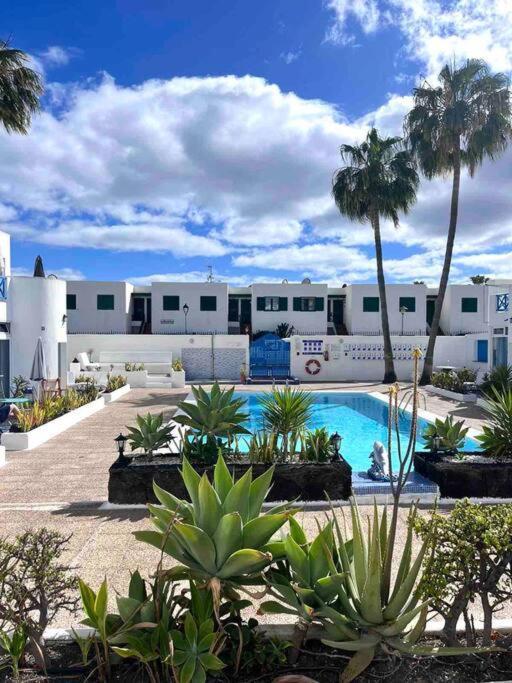 17 Puerto Del Carmen Bluesharkアパートメント エクステリア 写真